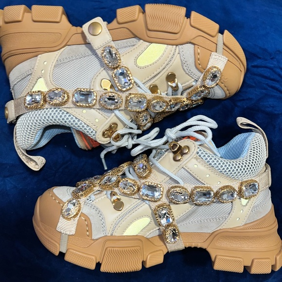 GUCCI Flashtrek crystals Beige - Picture 6 of 7